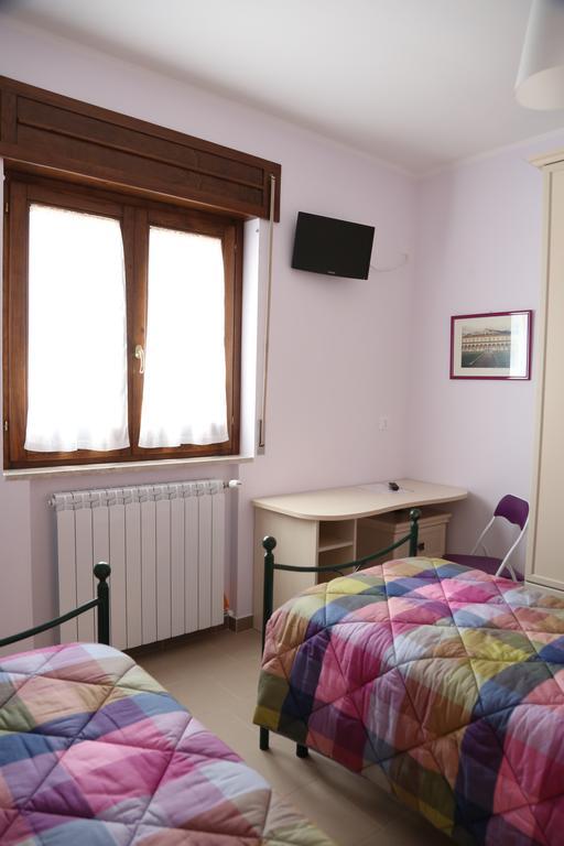 B&B Il Tiglio Padula Δωμάτιο φωτογραφία