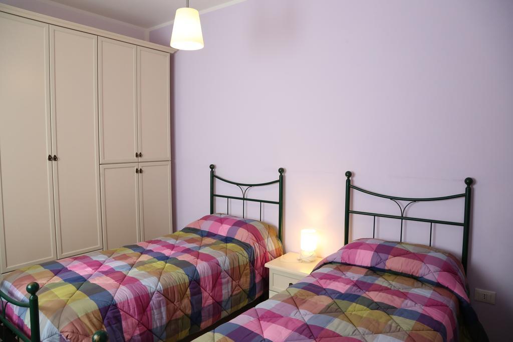 B&B Il Tiglio Padula Δωμάτιο φωτογραφία