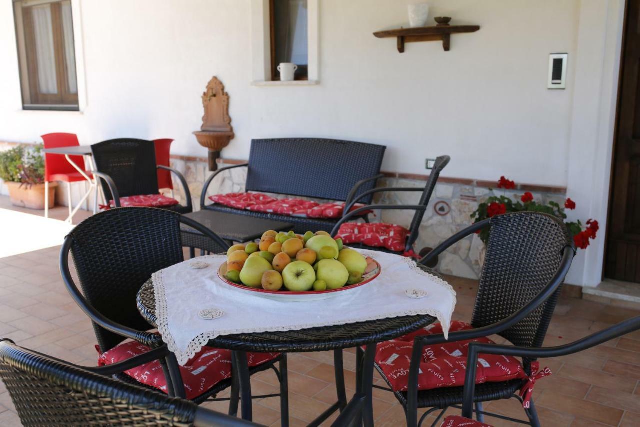 B&B Il Tiglio Padula Εξωτερικό φωτογραφία