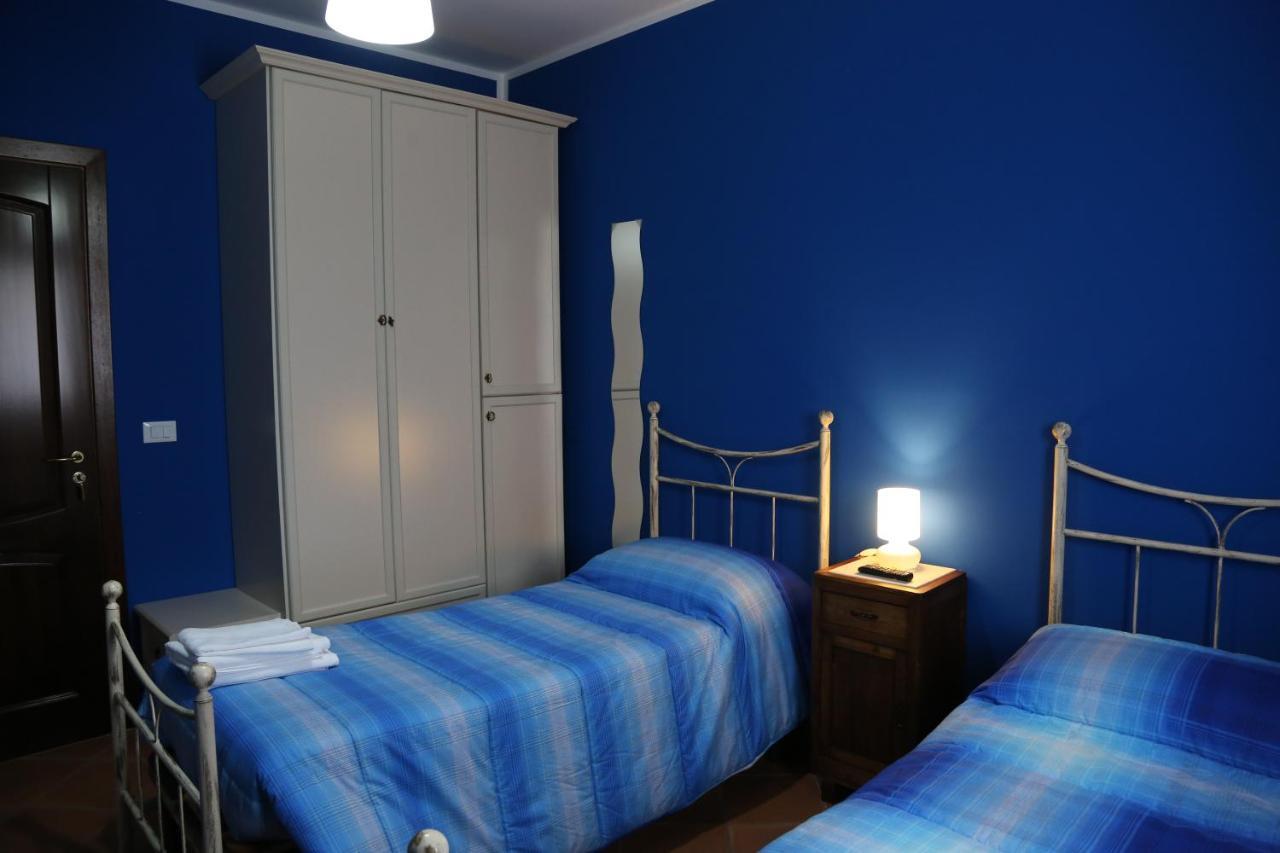 B&B Il Tiglio Padula Δωμάτιο φωτογραφία